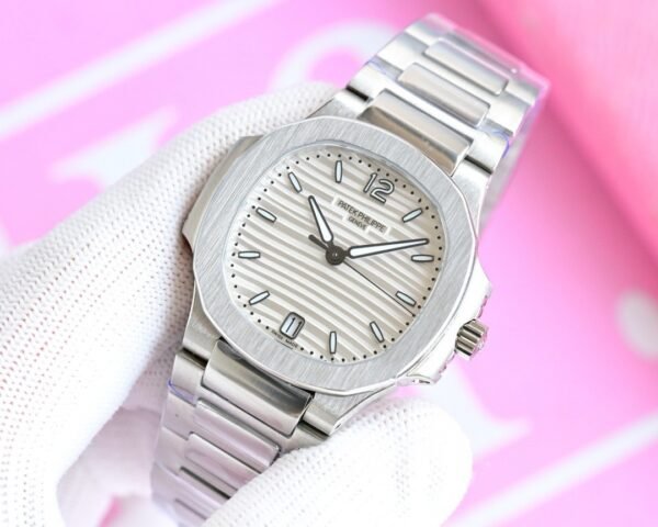 best replica luxury Patek Philippe watches Women's high quality imitation Nautilus 1018380169 - Image 2