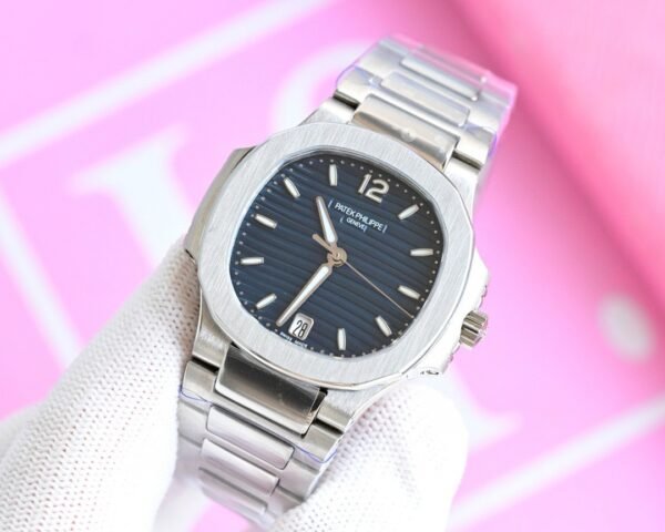 best replica luxury Patek Philippe watches Women's high quality imitation Nautilus 1018380037 - Image 2