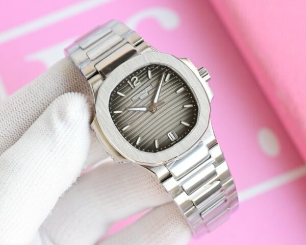 best replica luxury Patek Philippe watches Women's high quality imitation Nautilus 1018379530 - Image 5