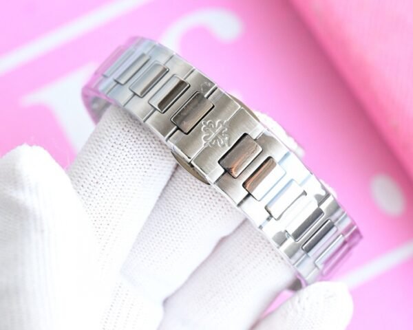 best replica luxury Patek Philippe watches Women's high quality imitation Nautilus 1018380169 - Image 9